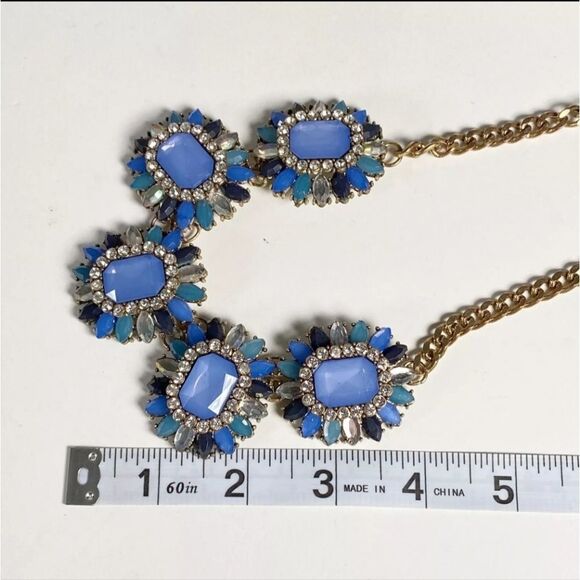 Susan GraverStatement Necklace Blue Rhinestone Flower Chunky Bold 18"+2" NWOT - Picture 6 of 8